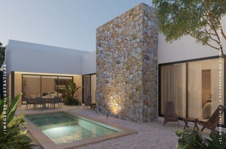 Casa en venta en Cholul Merida Finisterre de una planta con alberca